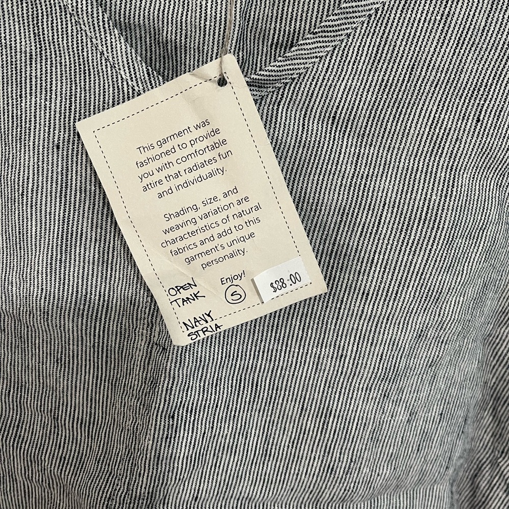 Linen top - Picture 3 of 5